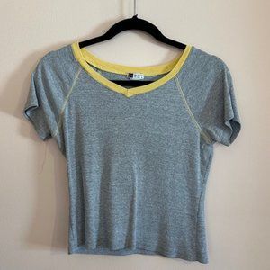 Vintage 90's V-neck Tee